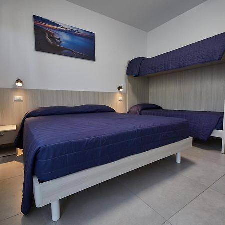Lilium Maris Hotel بيبيوني المظهر الخارجي الصورة