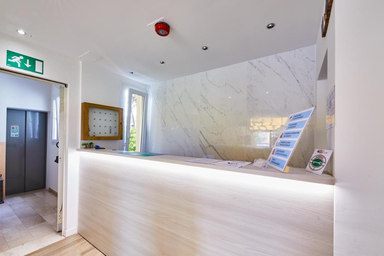 Lilium Maris Hotel بيبيوني المظهر الخارجي الصورة