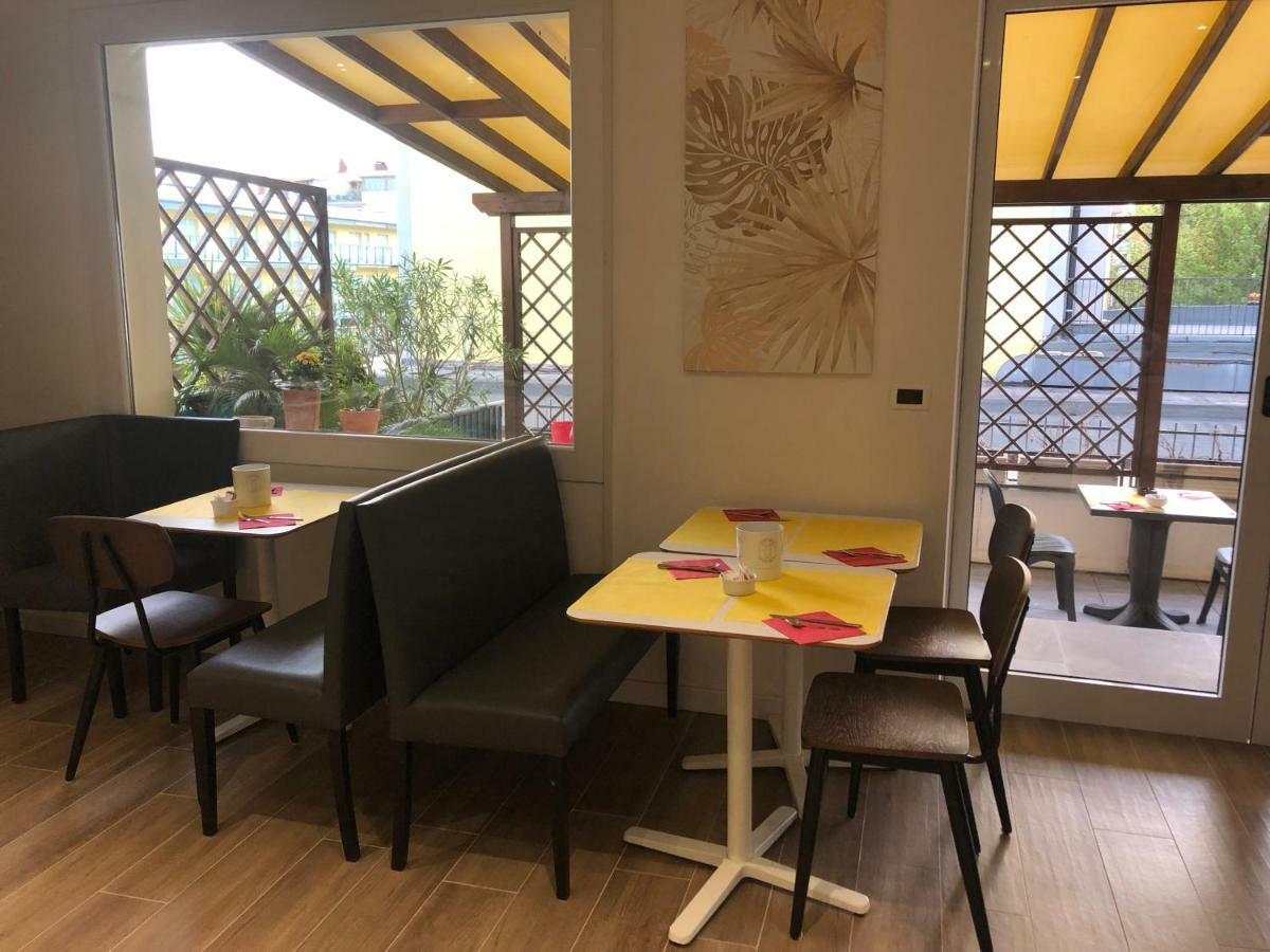 Lilium Maris Hotel بيبيوني المظهر الخارجي الصورة